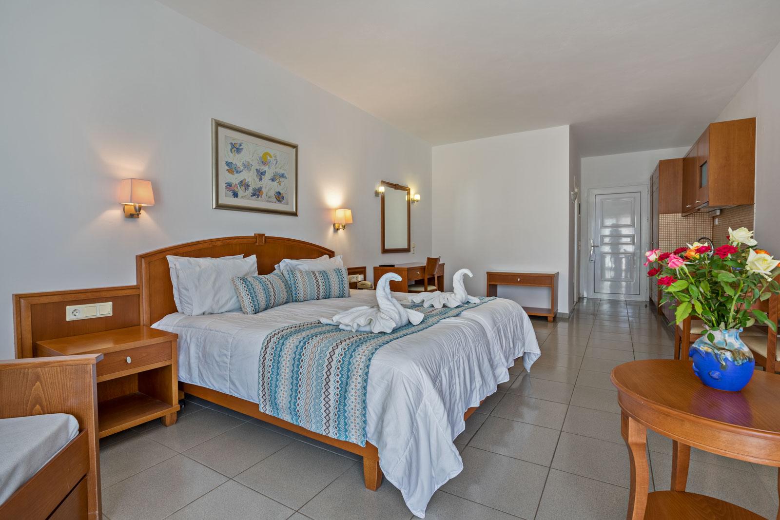 Delfina Boutique Hotel Paralia Kourna Exterior foto